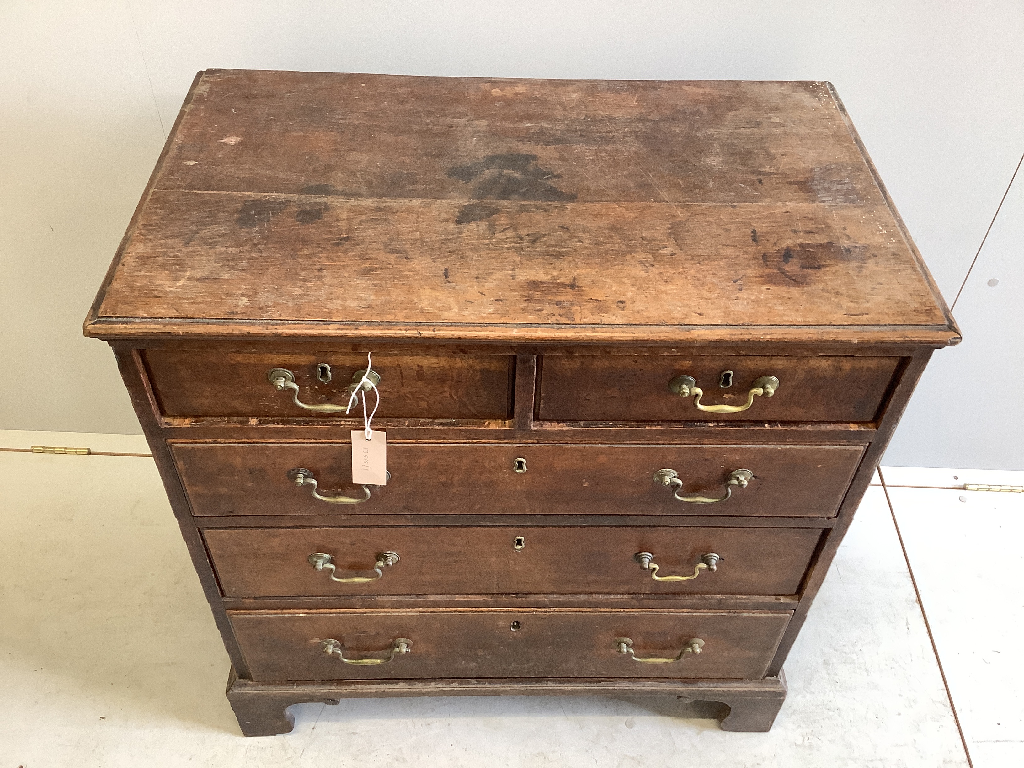 A George III oak five drawer chest, width 79cm, depth 47cm, height 82cm